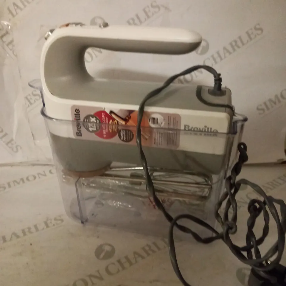 BREVILLE HEATSOFT HAND MIXER 
