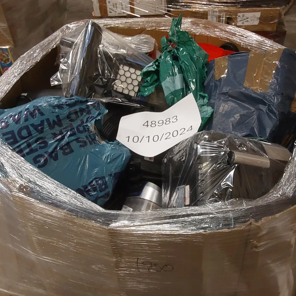 PALLET OF APPROXIMATELY 22 UNPROCESSED RAW RETURN HOUSEHOLD AND ELECTRICAL GOODS TO INCLUDE;