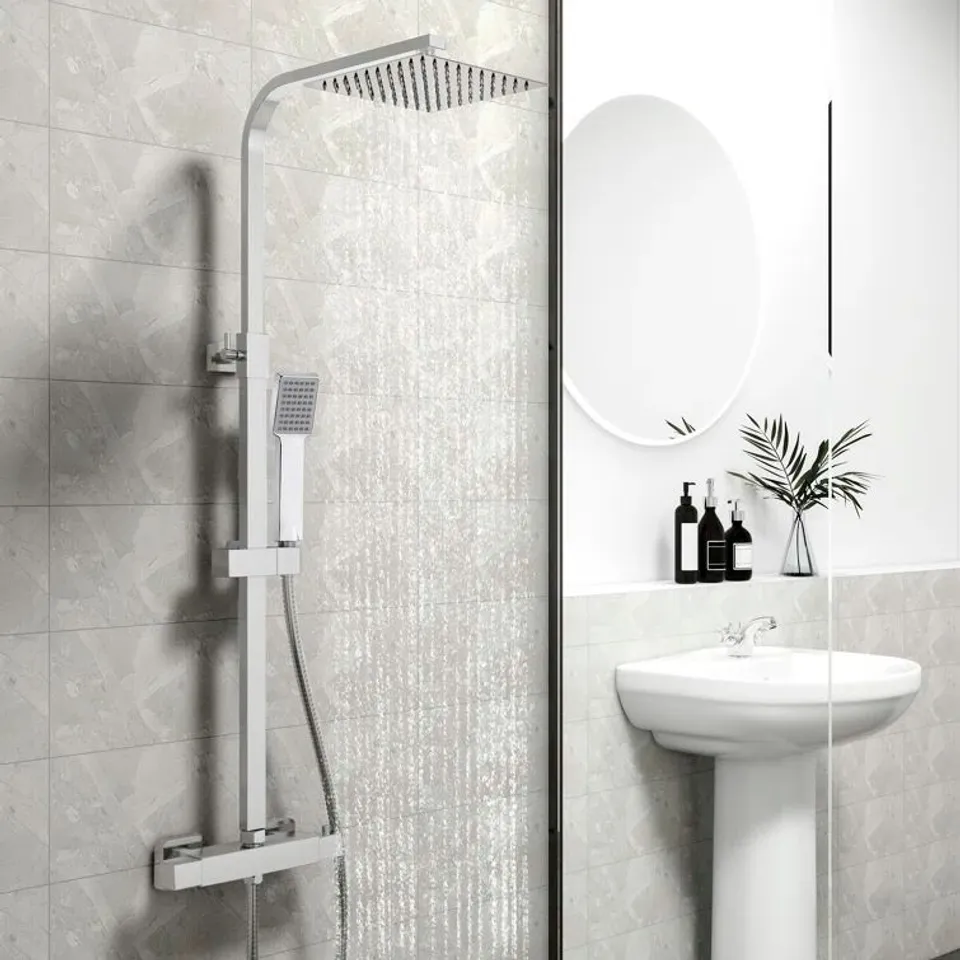 BOXED KHRONOS THERMOSTATIC SHOWER WITH ADJUSTABLE SHOWER HEAD