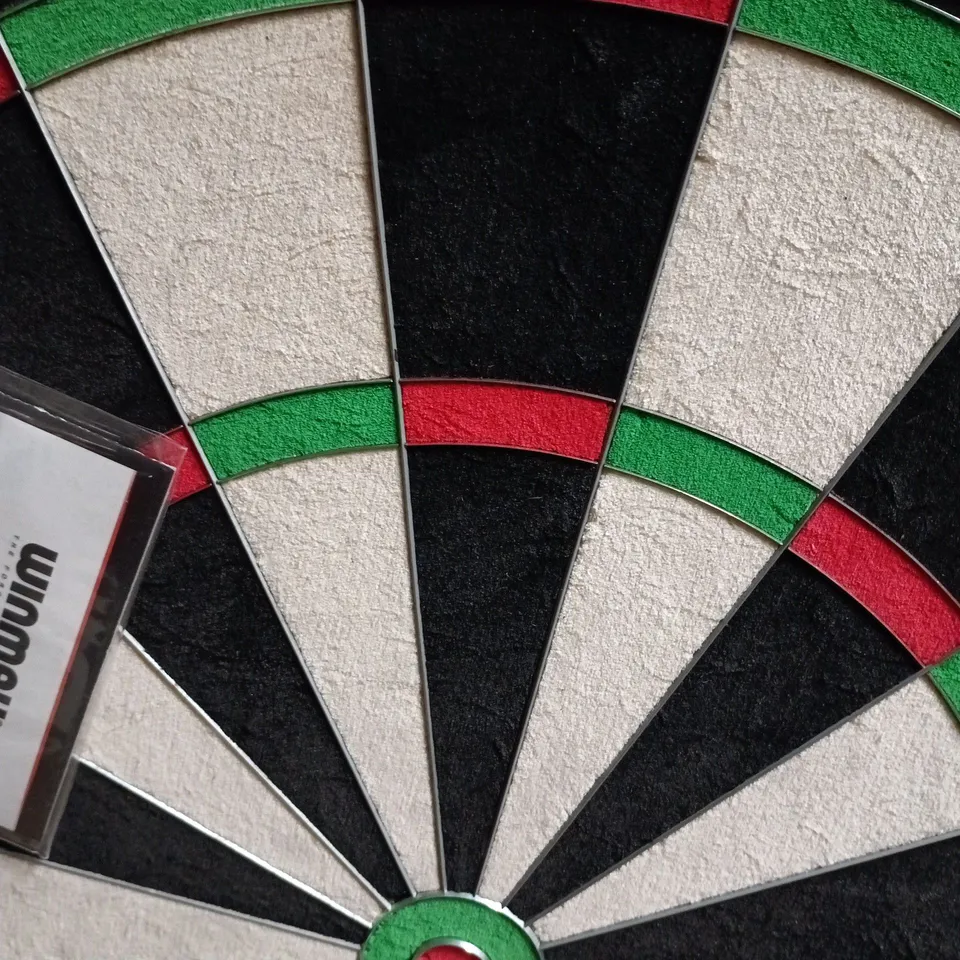 WINMAU BLADE 6 DARTBOARD – TRIPLE CORE CARBON