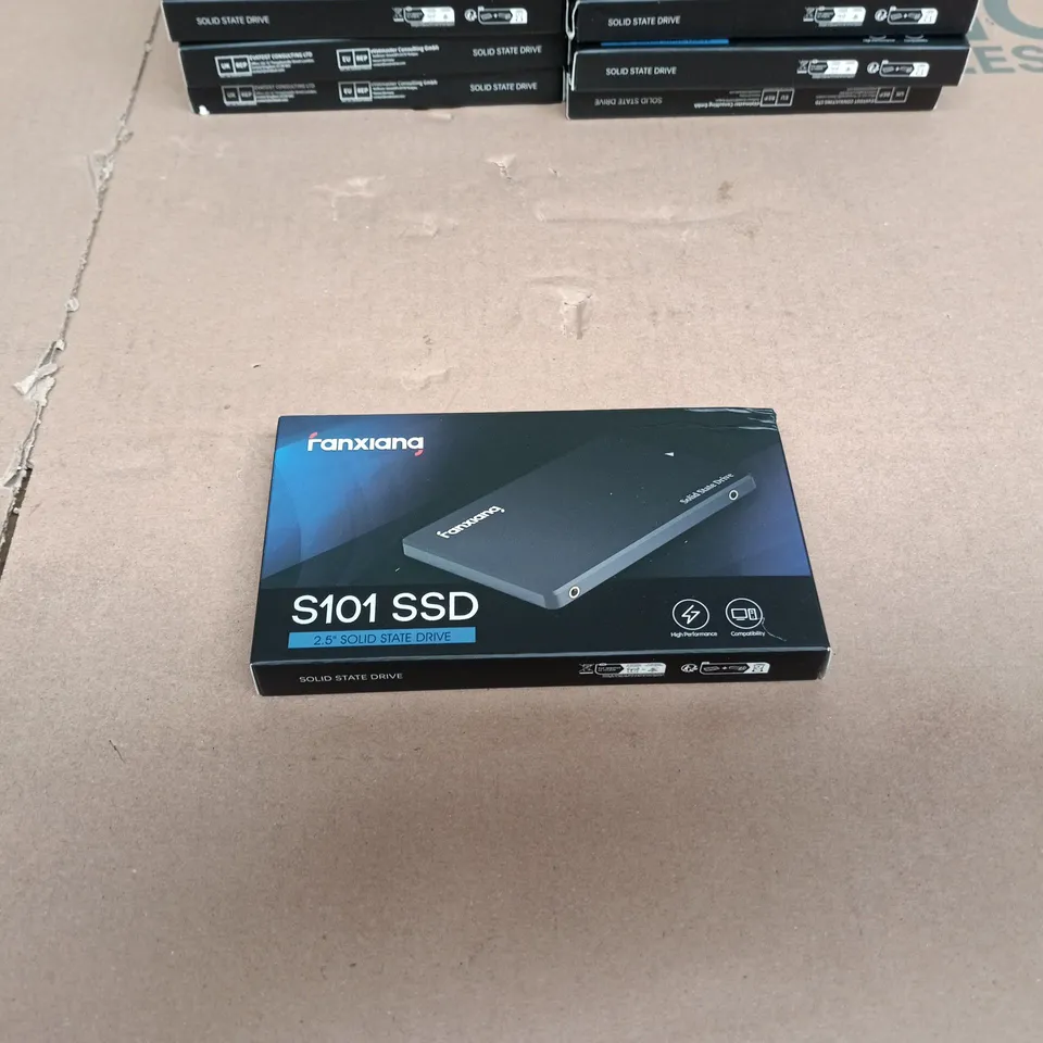 10 X FANXIANG S101 SSD 2.5" SOLID STATE DRIVE 512GB