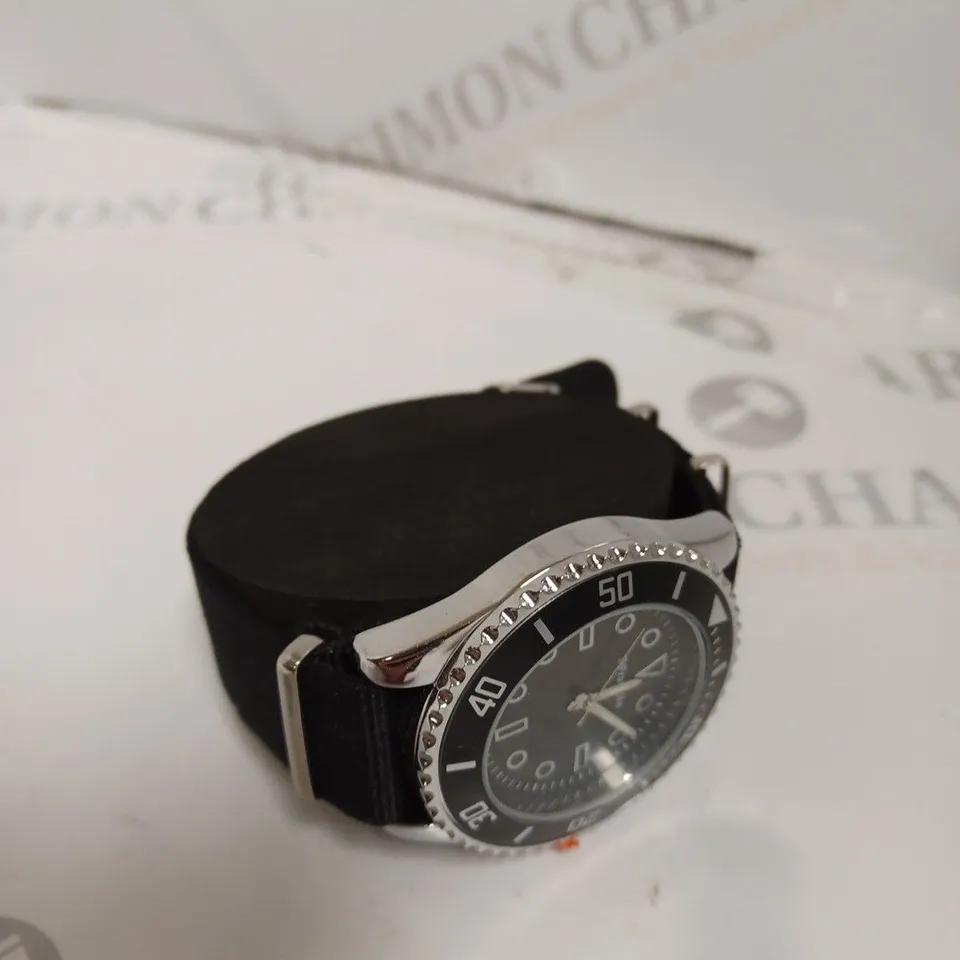 BOXED D.FRANKLIN MENS BLACK DIAL WATCH 