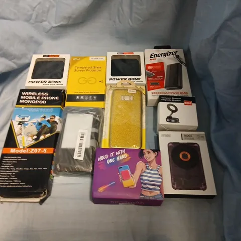 ASSORTED MOBILE PHONE ACCESSORIES & POWER BANKS – MIXED LOT
