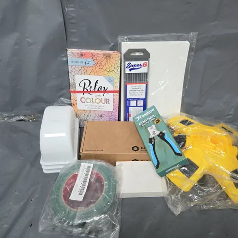 APPROXIMATELY 12 ASSORTED HOUSEHOLD ITEMS TO INCLUDE DOG NAIL CLIPPERS, SUPER 6 1.6MM CERIATED GREY TIP, WATER BASED GLUE, ETC