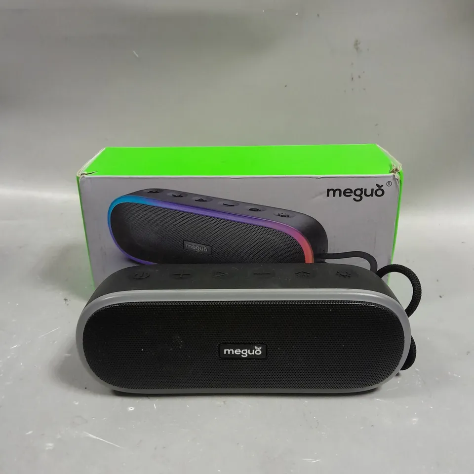 BOXED MEGUO A15PRO RAINBOW LIGHT SPEAKER 