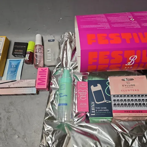 FESTIVAL ESSENTIAL BAG 