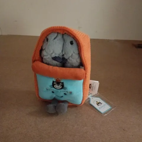 JELLYCAT AMUSEABLES SARDINE TIN
