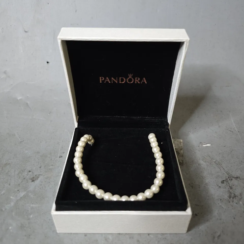 BOXED PANDORA PEARL CHOKER 