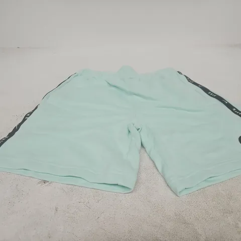 NIKE MINT GREEN SHORTS, SIZE S