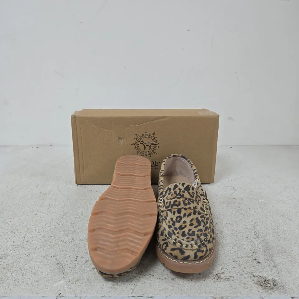 JO&JOE LEOPARD PRINT LOAFERS UK 6 WOMEN'S SHOES
