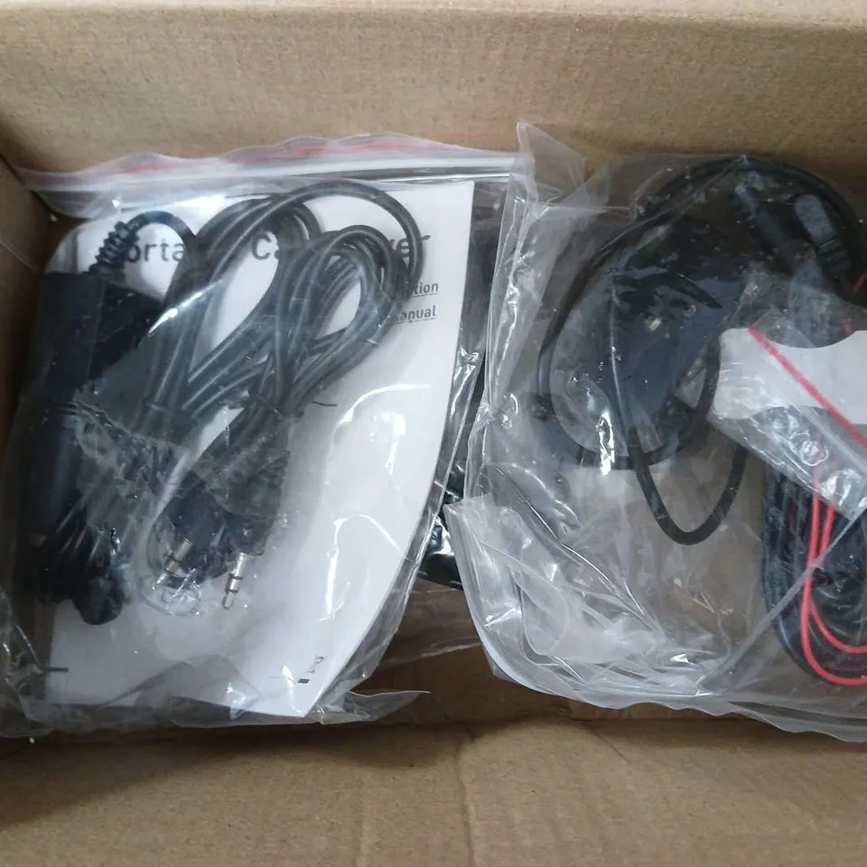 BOXED 7-INCH CARPLAY MONITOR