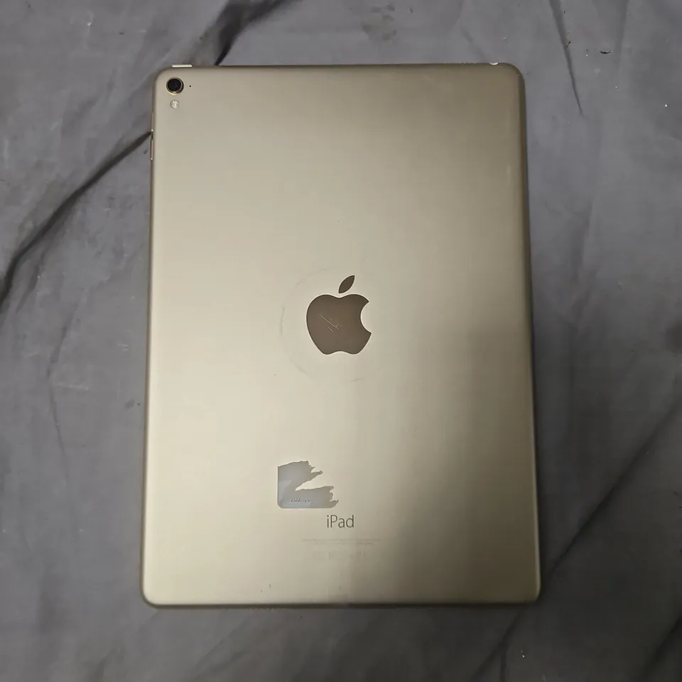 APPLE IPAD PRO (A1673)