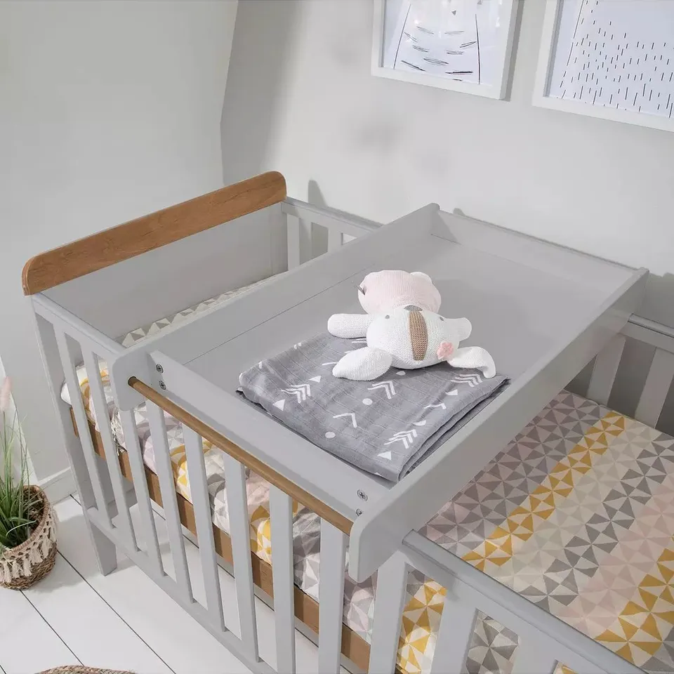 TUTTI BAMBINI RIO COT BED WITH COG TOP CHANGER IN DOVE GREY AND LAK FINISH - 1OF1