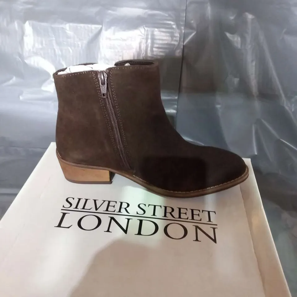 BOXED SILVER STREET LONDON OLIVIA B BROWN SUEDE ANKLE BOOTS SIZE 4