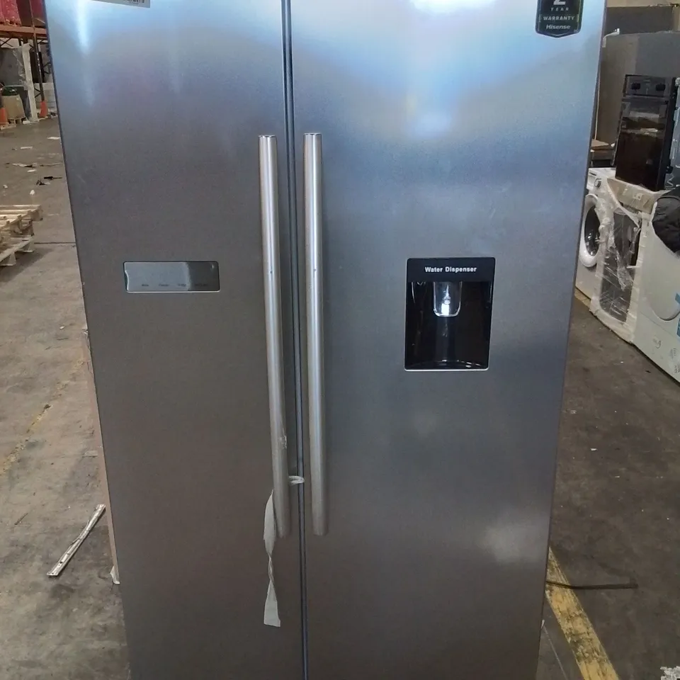 HISENSE RS741N4WCE 90CM WIDE, SIDE BY SIDE, AMERICAN-STYLE FRIDGE FREEZER WITH NON-PLUMBED WATER DISPENSER - STAINLESS STEEL