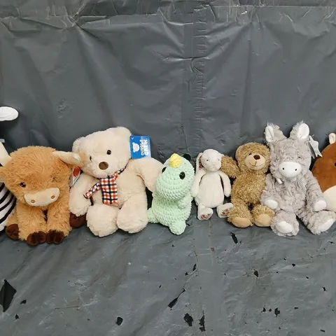 APPROXIMATELY 15 ASSORTED PLUSHIES OF VARIOUS STYLES AND SIZES