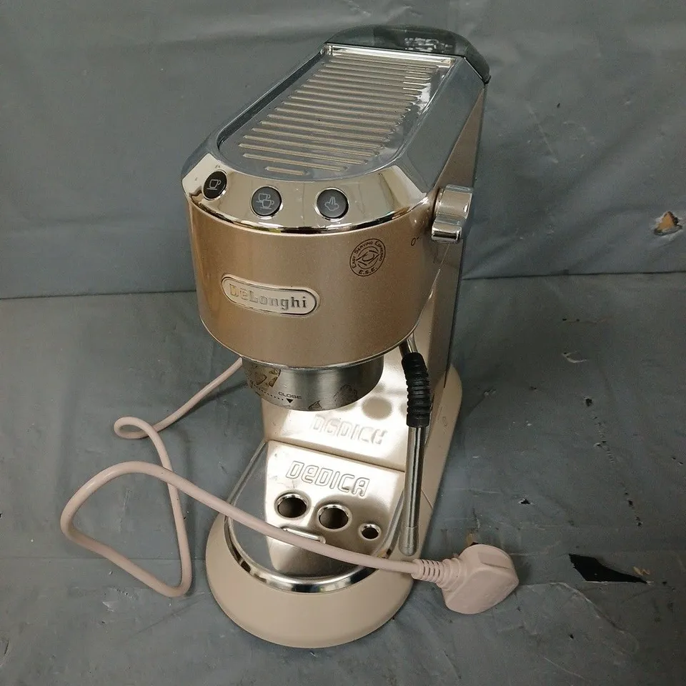 BOXED DE LONGHI EC885.BG PUMP ESPRESSO