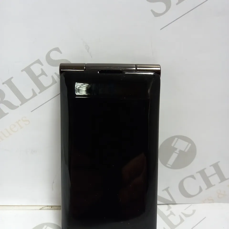 BEAFON C240 FLIP MOBILE PHONE