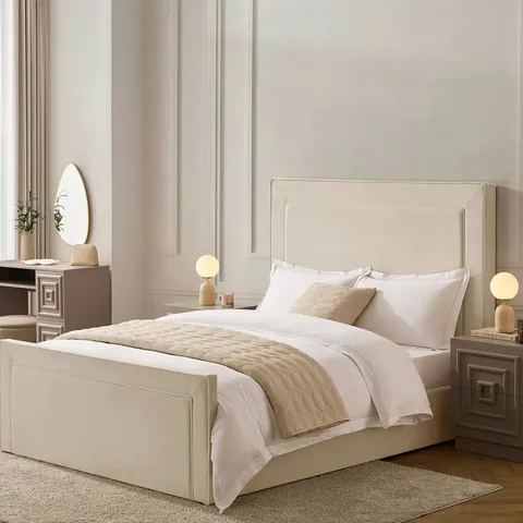 BOXED DUSK SORRENTO OTTOMAN STORAGE BED - ECRU/WHITE // SIZE: 5FT KING (2 BOXES)