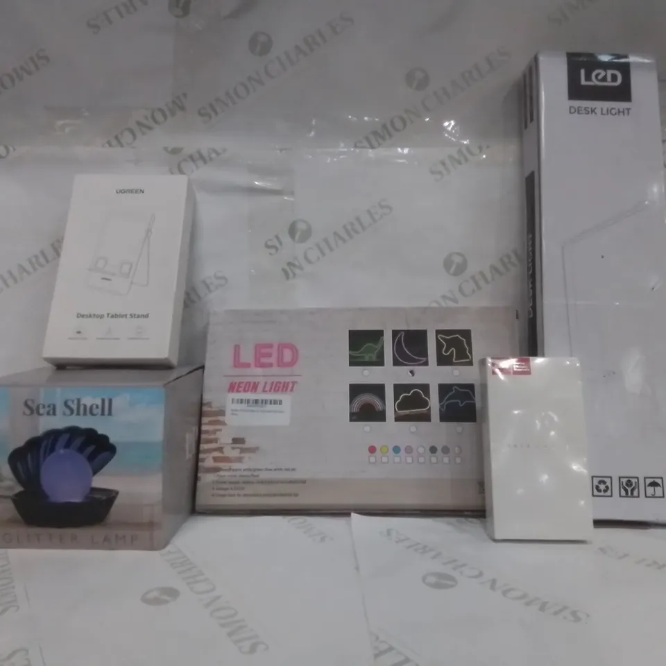 BOX OF ASSORTED ELECTRICAL GOODS TO INCLUDE; SEA SHELL GLITTER LIGHT, UGREEN DESKTOP TABLET STAND, LED NEON LIGHT ETC 