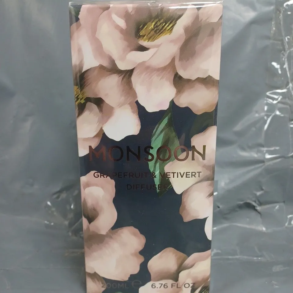 BOXED AND SEALED MONSOON GRAPEFRUIT & VETIVERT DIFFUSER (200ML)