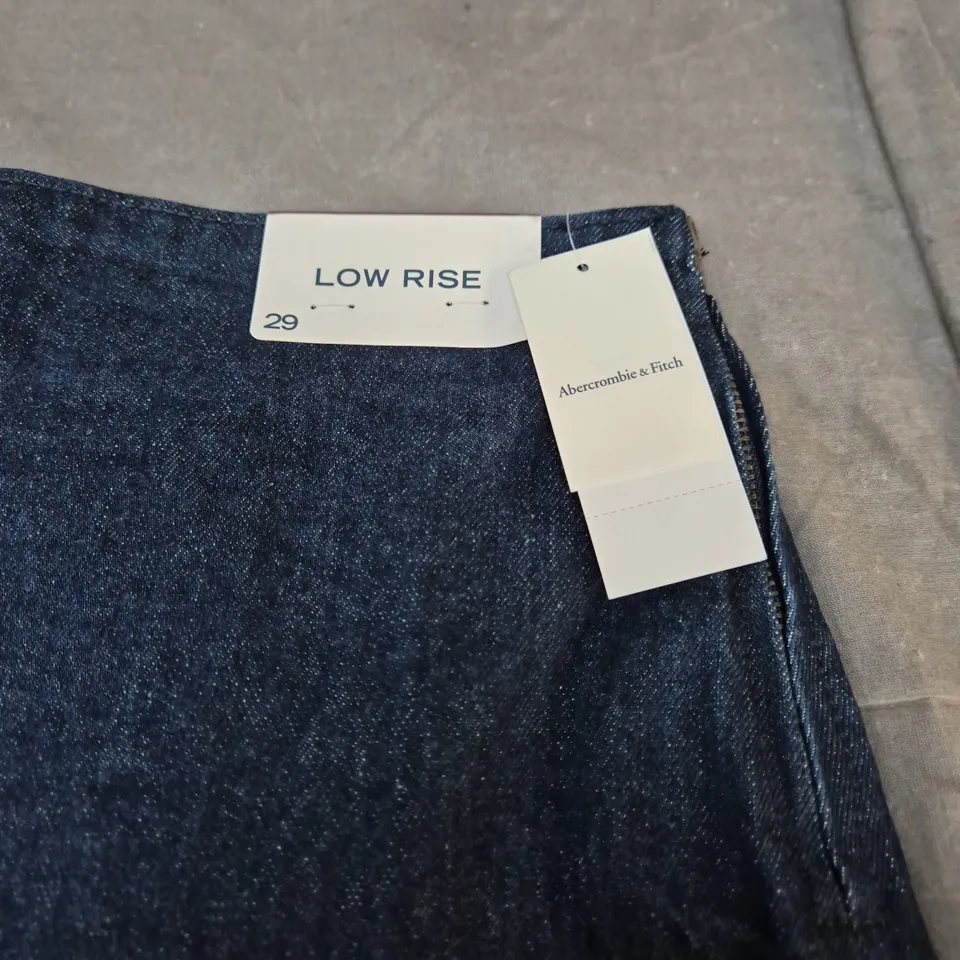 ABERCROMBIE & FITCH LOW RISE SKIRT – DARK DENIM, SIZE 29