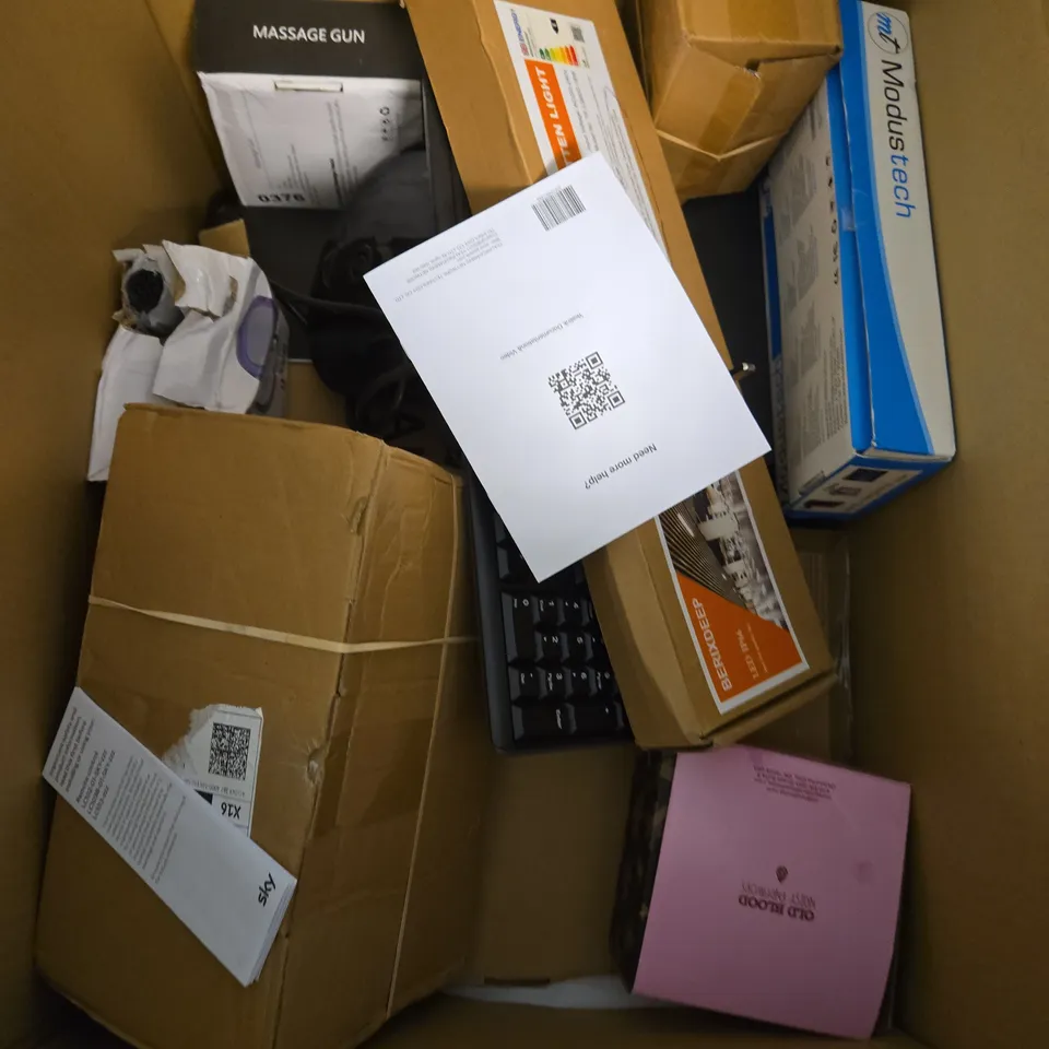 BOX OF APPROX 10 ASSORTED ELECTRICAL ITEMS