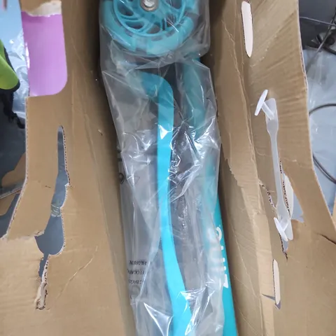 BOXED ZINC 3-WHEELED LIGHT-UP STAR SCOOTER – BLUE