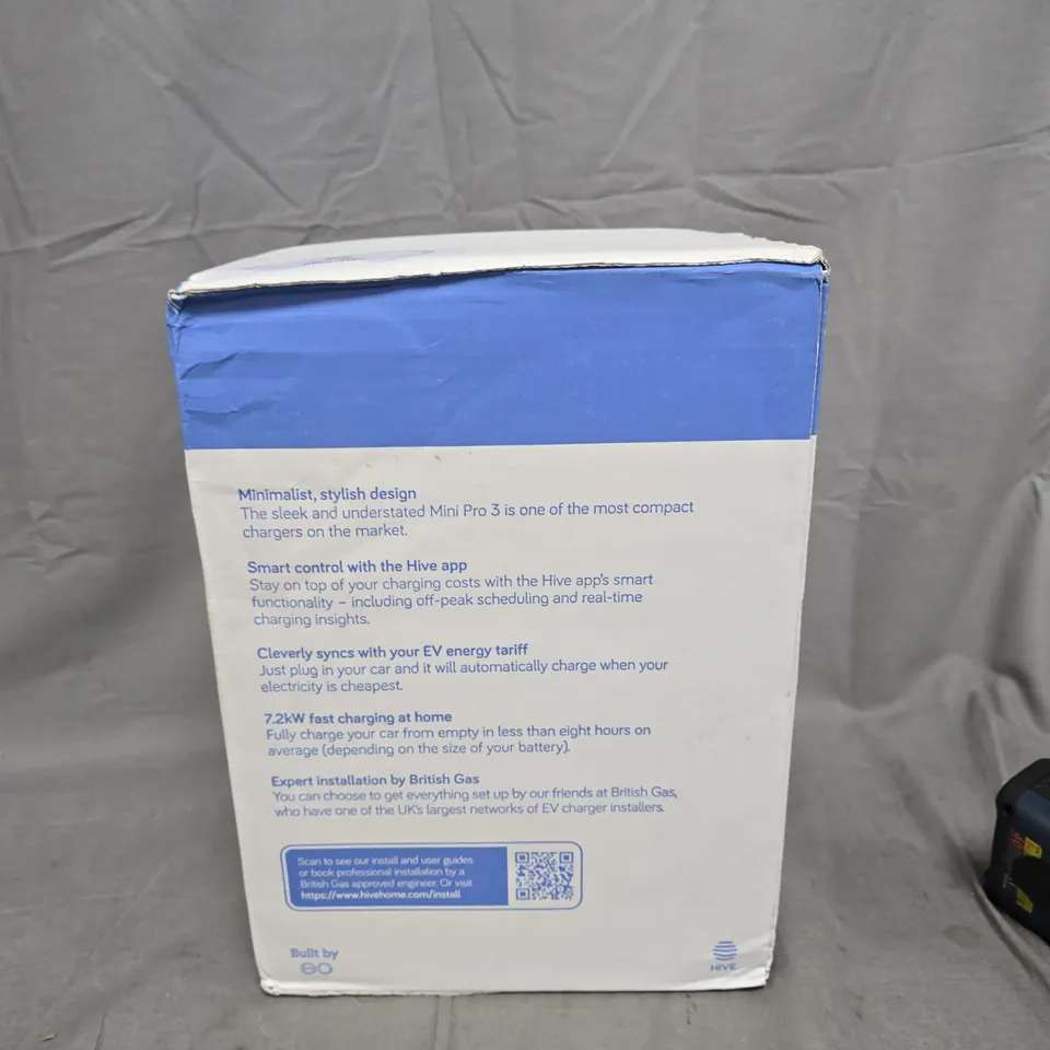 HIVE EV CHARGER – UNTETHERED CHARGER