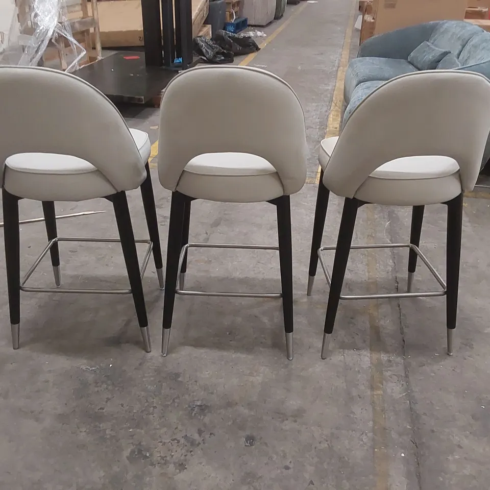 SET OF 3x DANETTI CLOVER NATURAL FAUX LEATHER BAR STOOLS