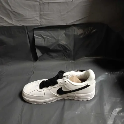 NIKE AIR LOW TRAINERS – WHITE/BLACK SWOOSH - SIZE US 10