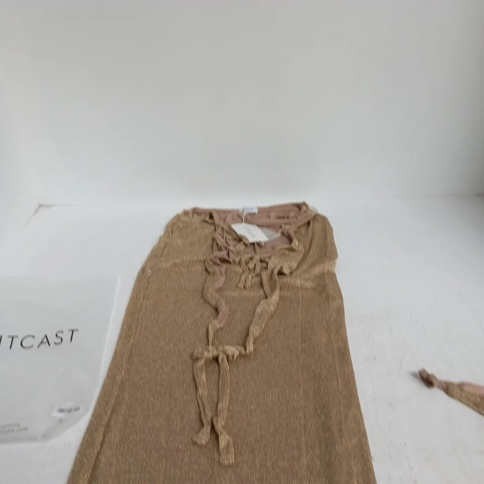 OUTCAST CARMEN MAXI DRESS GOLD – TWO-PIECE SET, SIZE M