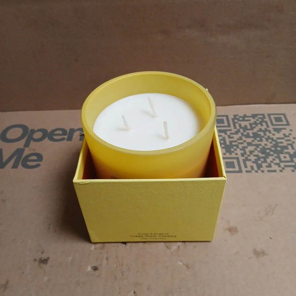 MOLTON BROWN LONDON ORANGE & BERGAMOT THREE WICK CANDLE – 480G (BOXED)