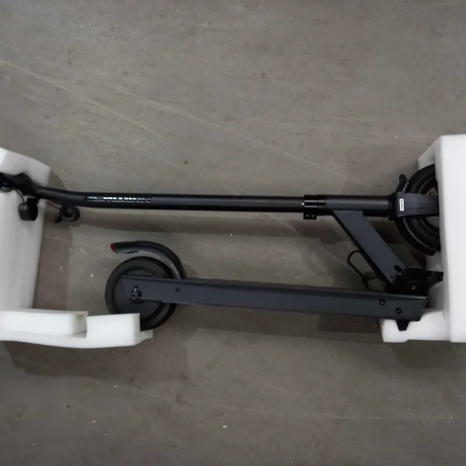 SCHWINN TONE 2 YOUTH/ADULT ELECTRIC SCOOTER (COLLECTION ONLY)
