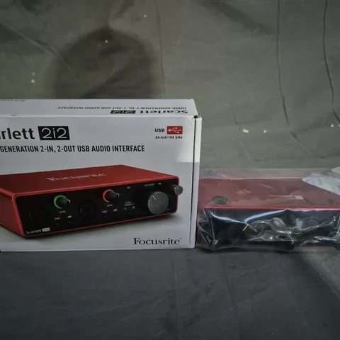 SCARLETT 2I2 THIRD GENERATION 2-IN, 2-OUT USB AUDIO INTERFACE 