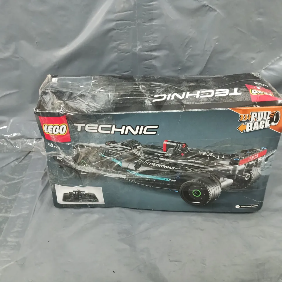 LEGO TECHNIC MERCEDES-AMG F1 W14 E PERFORMANCE PULL-BACK RRP £20.99