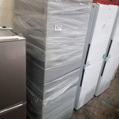 SAMSUNG SERIES 5 RB33B610ESA/EU CLASSIC FRIDGE FREEZER WITH SPACEMAX™ TECHNOLOGY - E RATED - SILVER