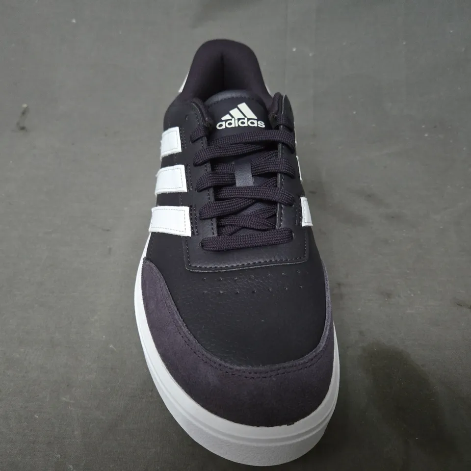 BOXED PAIR OF ADIDAS COURTBLOCK SHOES IN DARK PURPLE/WHITE UK SIZE 10