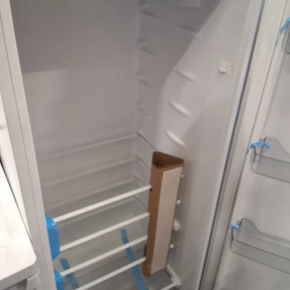 TEKNIX 55×143CM STATIC UPRIGHT LARDER 242L