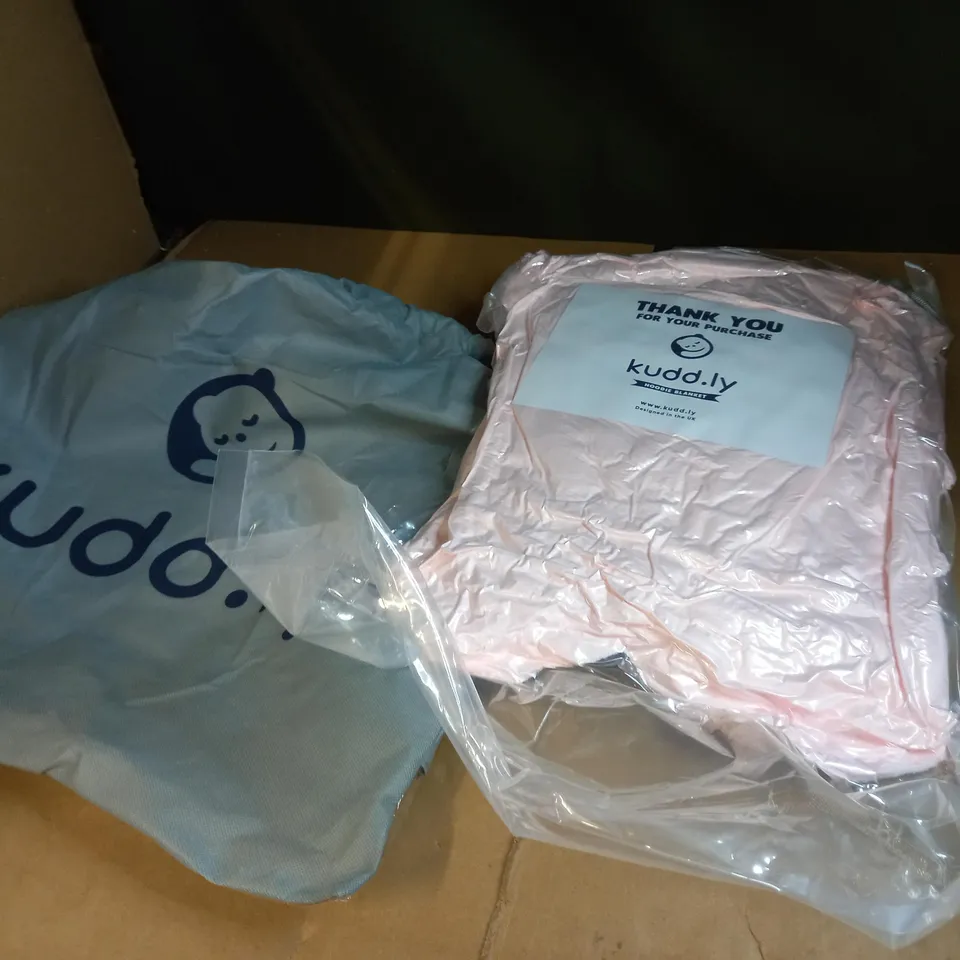 PINK KUDDLY HOODIE BLANKET