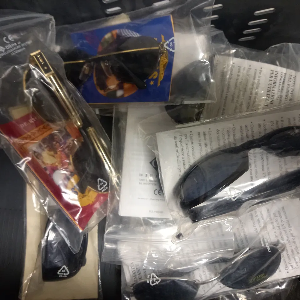 APPROXIMATELY 10 ASSORTED DE RIGO STING SUNGLASSES TO INCLUDE MODELS 4488, 4216, 6170M, 4231 ETC. 