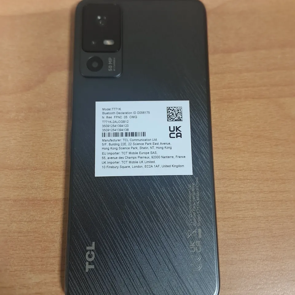 BOXED TCL 40 R5G 64GB IN STARLIGHT BLACK - T771K