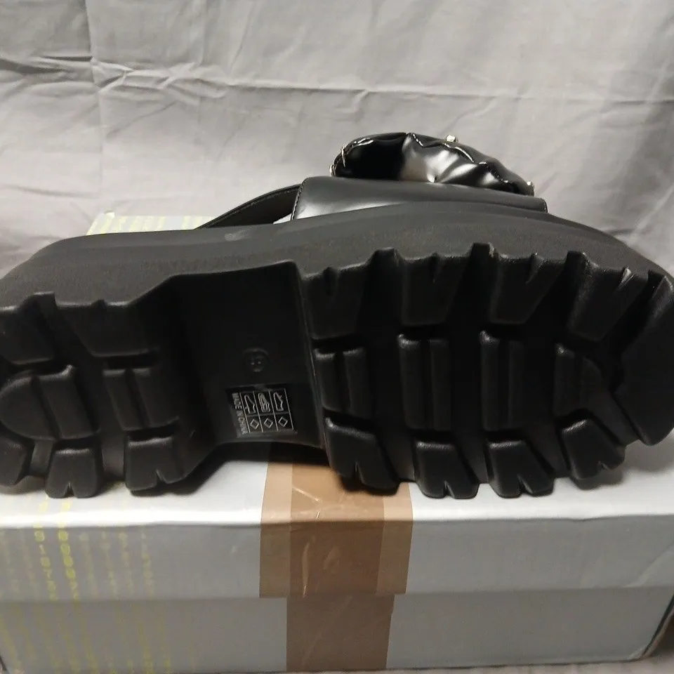 BOXED KOI ORSIN THE NEGLECTED CHUNKY SANDALS IN BLACK - UK 8