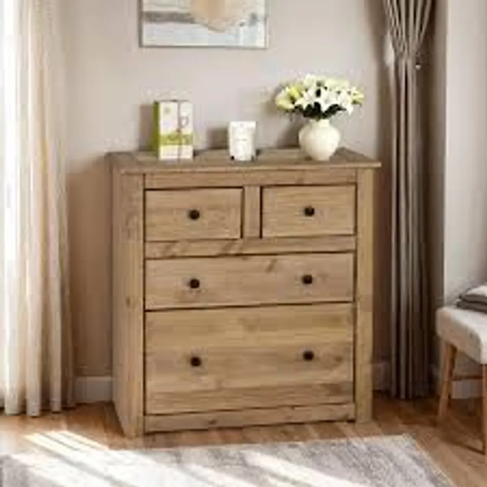BOXED PANAMA 4 DRAWER 2+2 CHEST OF DRAWERS IN WAXED PINE FINISH (1 BOX)