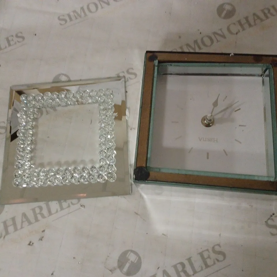 MIRROR GLASS MANTEL CLOCK WITH CRYSTAL BORDER