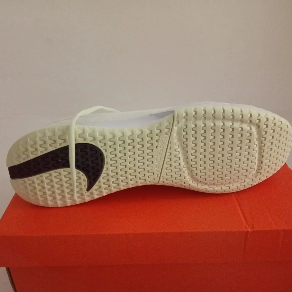 NIKE M ZOOM VAPOR PRO 3 HC SIZE 10.5 BOXED