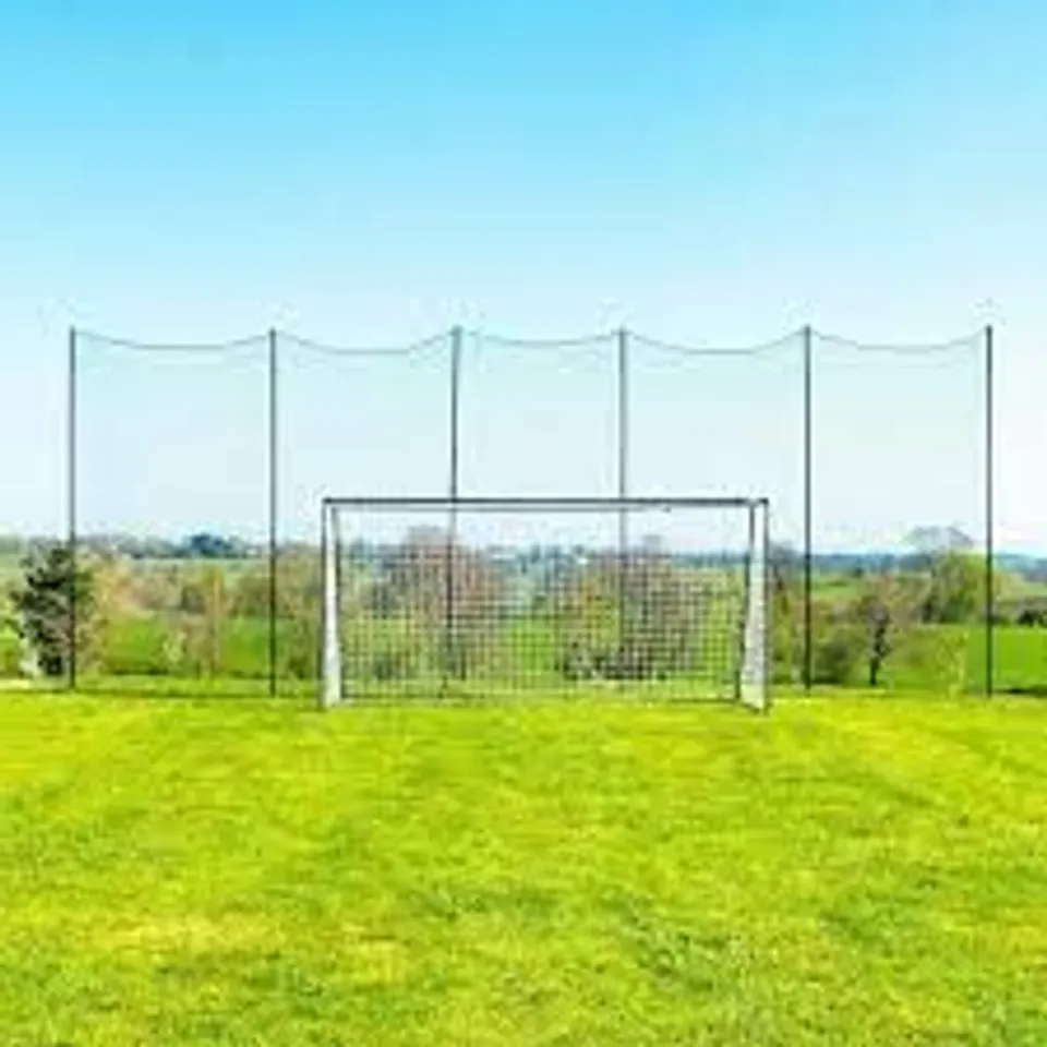 BOXED SOCKETED STOP THAT BALL- BALL STOP NET AND POSTS