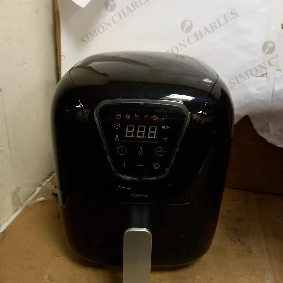 TOWER VORTX DIGITAL AIR FRYER 
