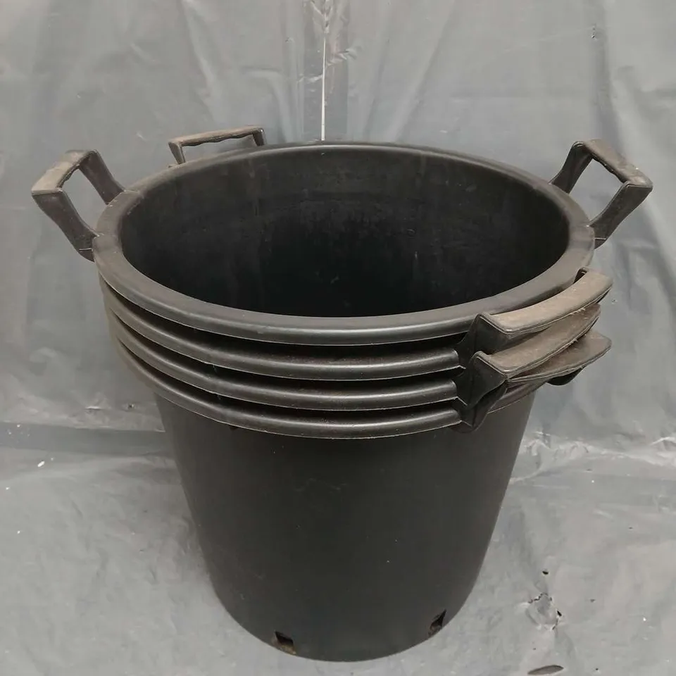 APPROXIMATELY PACK OF 4 HEAVY DUTY 30L PLANTER POTS WITH HANDLES