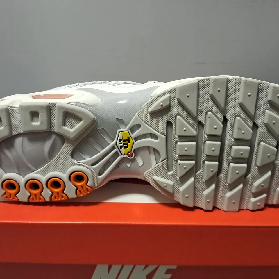 BOXED NIKE AIR MAX PLUS UTILITY - UK 10